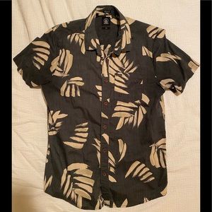 Men’s Volcom Hawaiian Shirt - Medium